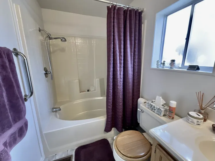 14 Wilshire Dr, Reno, Nevada 89506, 3 Bedrooms Bedrooms, 12 Rooms Rooms,2 BathroomsBathrooms,Manufactured,Residential,Wilshire,260000589