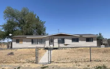 4235 Airview, Winnemucca, Nevada 89445, 4 Bedrooms Bedrooms, ,2 BathroomsBathrooms,Residential,Residential,Airview,250056327