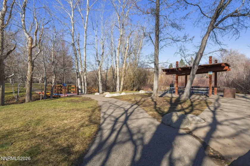 1024 Mayflower, Reno, Nevada 89509, 3 Bedrooms Bedrooms, ,2 BathroomsBathrooms,Residential,Residential,Mayflower,260000592