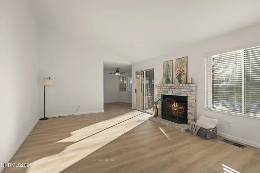 1024 Mayflower, Reno, Nevada 89509, 3 Bedrooms Bedrooms, ,2 BathroomsBathrooms,Residential,Residential,Mayflower,260000592