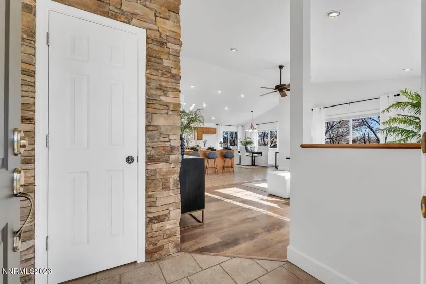 260 Veronica, Sparks, Nevada 89436, 3 Bedrooms Bedrooms, ,2 BathroomsBathrooms,Residential,Residential,Veronica,260000596