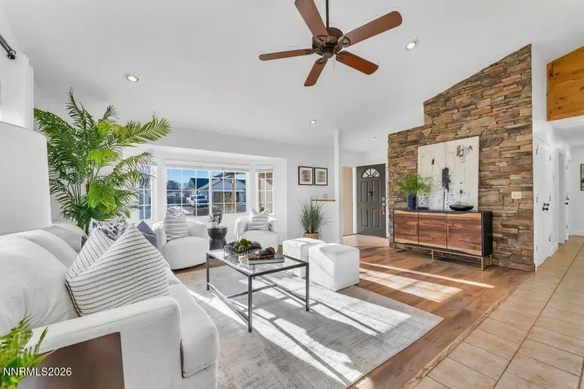 260 Veronica, Sparks, Nevada 89436, 3 Bedrooms Bedrooms, ,2 BathroomsBathrooms,Residential,Residential,Veronica,260000596