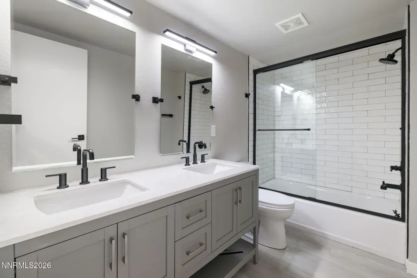 943 Wells, Reno, Nevada 89502, ,Residential Income,Residential,Wells,260000599