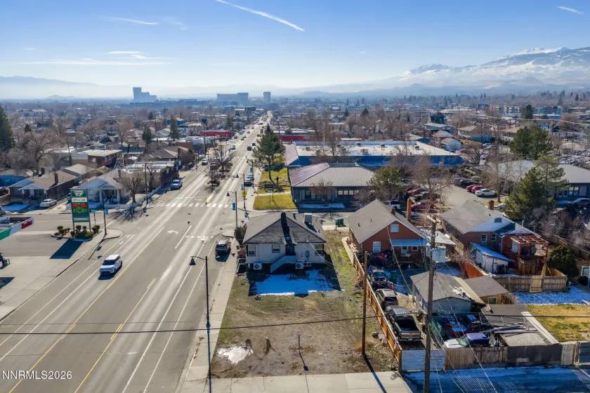 943 Wells, Reno, Nevada 89502, ,Residential Income,Residential,Wells,260000599