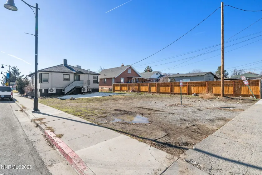 943 Wells, Reno, Nevada 89502, ,Residential Income,Residential,Wells,260000599