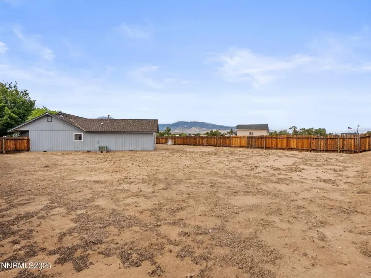 1286 Currycomb, Minden, Nevada 89423, 4 Bedrooms Bedrooms, ,3 BathroomsBathrooms,Residential,Residential,Currycomb,250055684