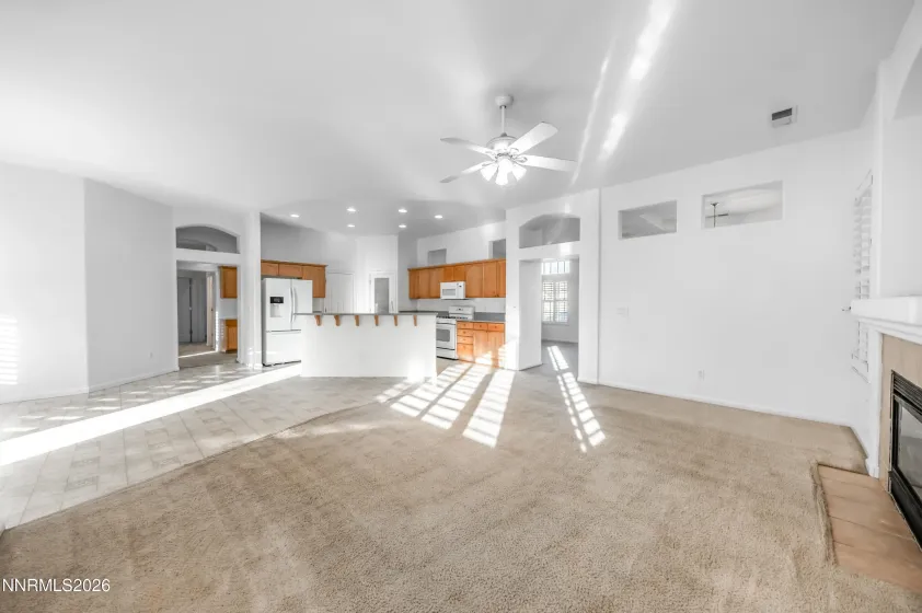 10145 Lucente, Reno, Nevada 89521, 4 Bedrooms Bedrooms, ,2 BathroomsBathrooms,Residential,Residential,Lucente,260000601