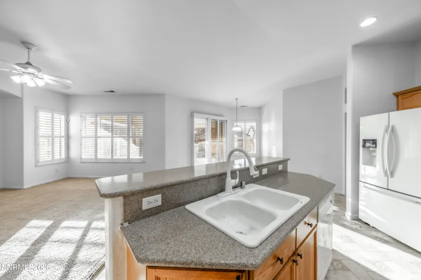 10145 Lucente, Reno, Nevada 89521, 4 Bedrooms Bedrooms, ,2 BathroomsBathrooms,Residential,Residential,Lucente,260000601