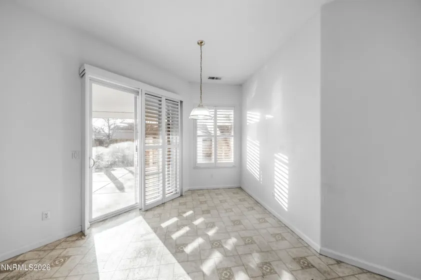 10145 Lucente, Reno, Nevada 89521, 4 Bedrooms Bedrooms, ,2 BathroomsBathrooms,Residential,Residential,Lucente,260000601