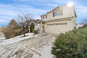 2325 Sapphire Ridge, Reno, Nevada 89523, 3 Bedrooms Bedrooms, ,2 BathroomsBathrooms,Residential,Residential,Sapphire Ridge,260000603