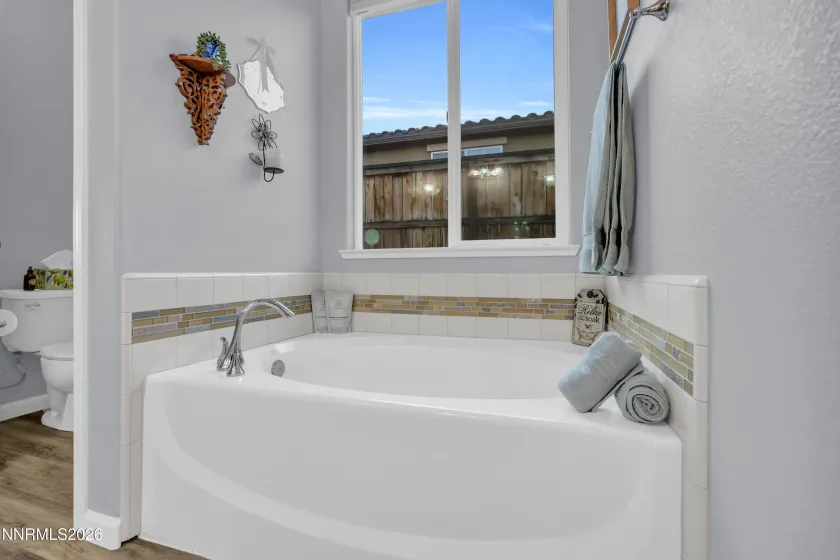 2823 Kimberlite, Sparks, Nevada 89436, 4 Bedrooms Bedrooms, ,3 BathroomsBathrooms,Residential,Residential,Kimberlite,260000608