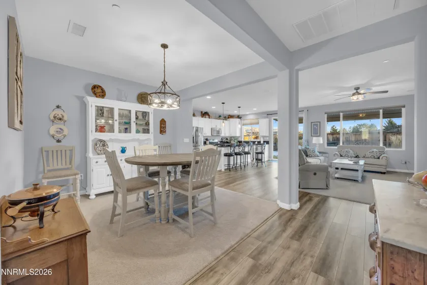 2823 Kimberlite, Sparks, Nevada 89436, 4 Bedrooms Bedrooms, ,3 BathroomsBathrooms,Residential,Residential,Kimberlite,260000608