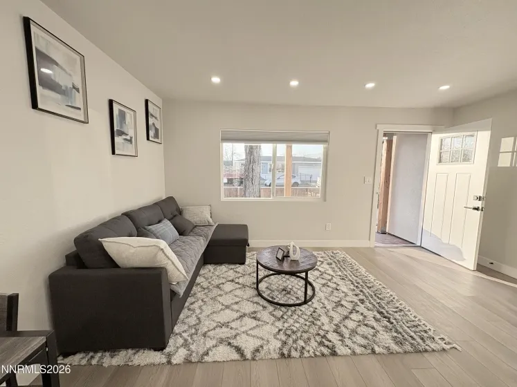 1810 Citron, Reno, Nevada 89512, 2 Bedrooms Bedrooms, ,2 BathroomsBathrooms,Residential,Residential,Citron,260000602