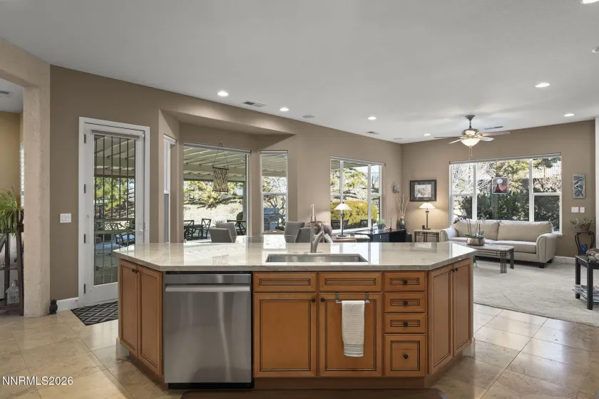 4390 Diamondback, Sparks, Nevada 89436, 3 Bedrooms Bedrooms, ,3 BathroomsBathrooms,Residential,Residential,Diamondback,260000620