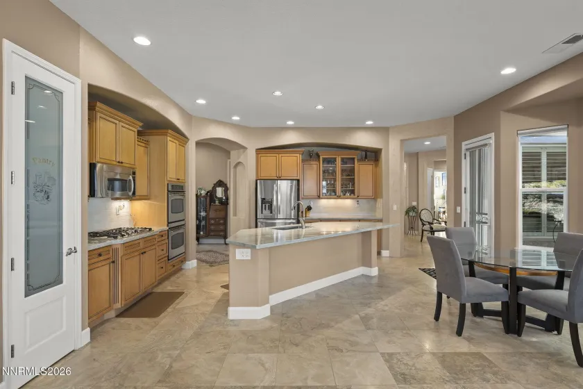 4390 Diamondback, Sparks, Nevada 89436, 3 Bedrooms Bedrooms, ,3 BathroomsBathrooms,Residential,Residential,Diamondback,260000620