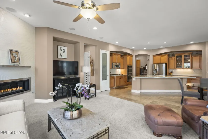 4390 Diamondback, Sparks, Nevada 89436, 3 Bedrooms Bedrooms, ,3 BathroomsBathrooms,Residential,Residential,Diamondback,260000620