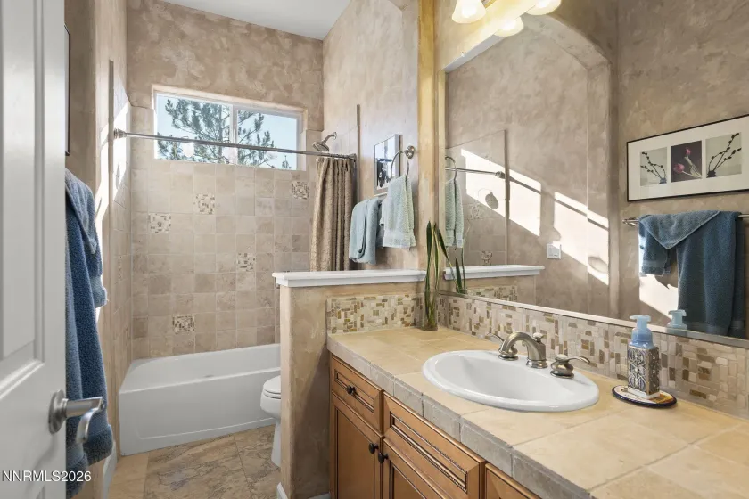 4390 Diamondback, Sparks, Nevada 89436, 3 Bedrooms Bedrooms, ,3 BathroomsBathrooms,Residential,Residential,Diamondback,260000620