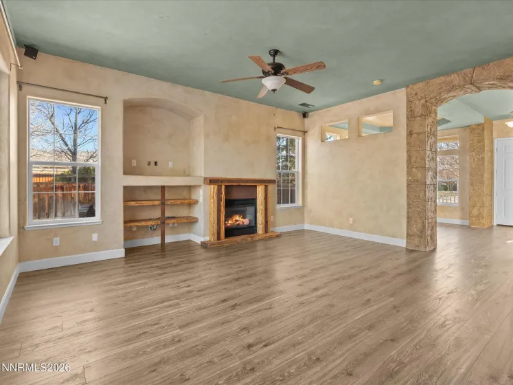 7483 Europa, Sparks, Nevada 89436, 4 Bedrooms Bedrooms, ,2 BathroomsBathrooms,Residential,Residential,Europa,260000621