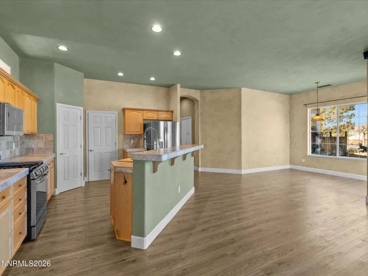 7483 Europa, Sparks, Nevada 89436, 4 Bedrooms Bedrooms, ,2 BathroomsBathrooms,Residential,Residential,Europa,260000621