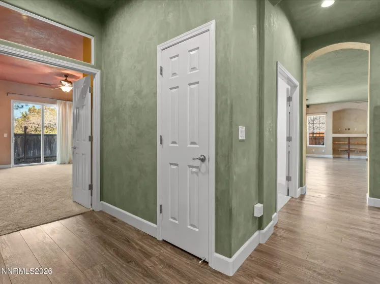 7483 Europa, Sparks, Nevada 89436, 4 Bedrooms Bedrooms, ,2 BathroomsBathrooms,Residential,Residential,Europa,260000621