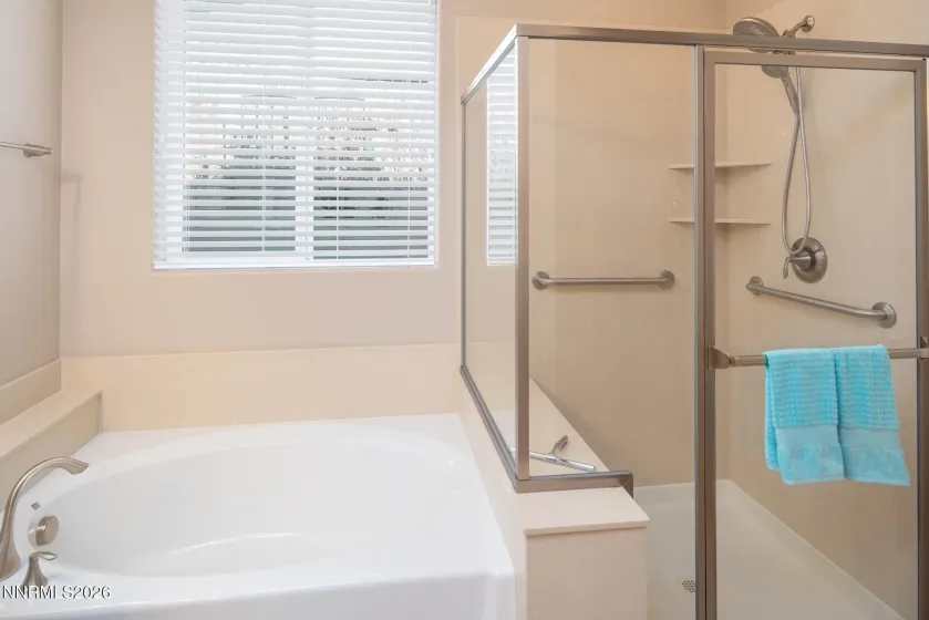 1413 Bluewood, Reno, Nevada 89523, 3 Bedrooms Bedrooms, ,2 BathroomsBathrooms,Residential,Residential,Bluewood,260000622