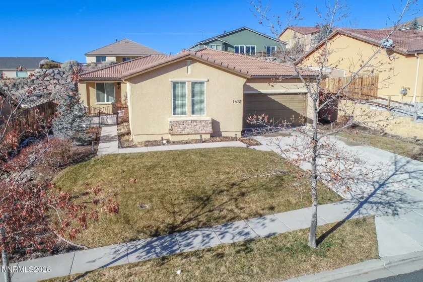 1413 Bluewood, Reno, Nevada 89523, 3 Bedrooms Bedrooms, ,2 BathroomsBathrooms,Residential,Residential,Bluewood,260000622