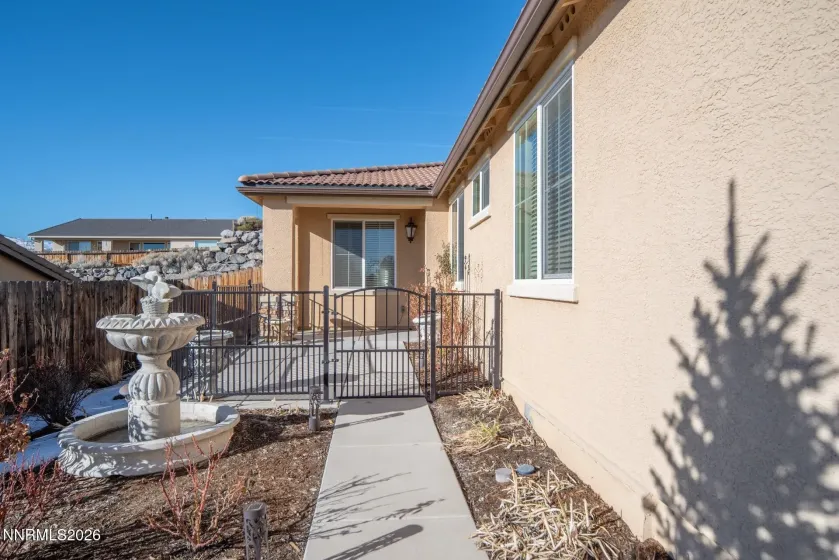1413 Bluewood, Reno, Nevada 89523, 3 Bedrooms Bedrooms, ,2 BathroomsBathrooms,Residential,Residential,Bluewood,260000622