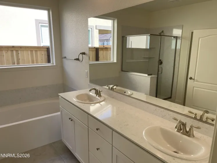 6041 Red Stable, Sparks, Nevada 89436, 3 Bedrooms Bedrooms, ,2 BathroomsBathrooms,Residential,Residential,Red Stable,260000633