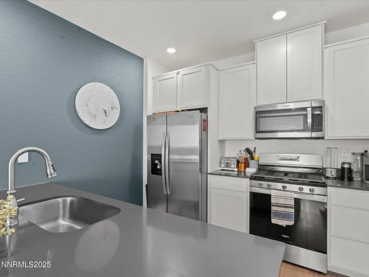 4232 Fawnridge, Reno, Nevada 89523, 3 Bedrooms Bedrooms, ,3 BathroomsBathrooms,Residential,Residential,Fawnridge,250058590