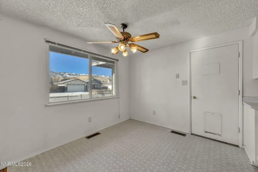 2601 Grant, Carson City, Nevada 89701, 4 Bedrooms Bedrooms, ,2 BathroomsBathrooms,Residential,Residential,Grant,260000636