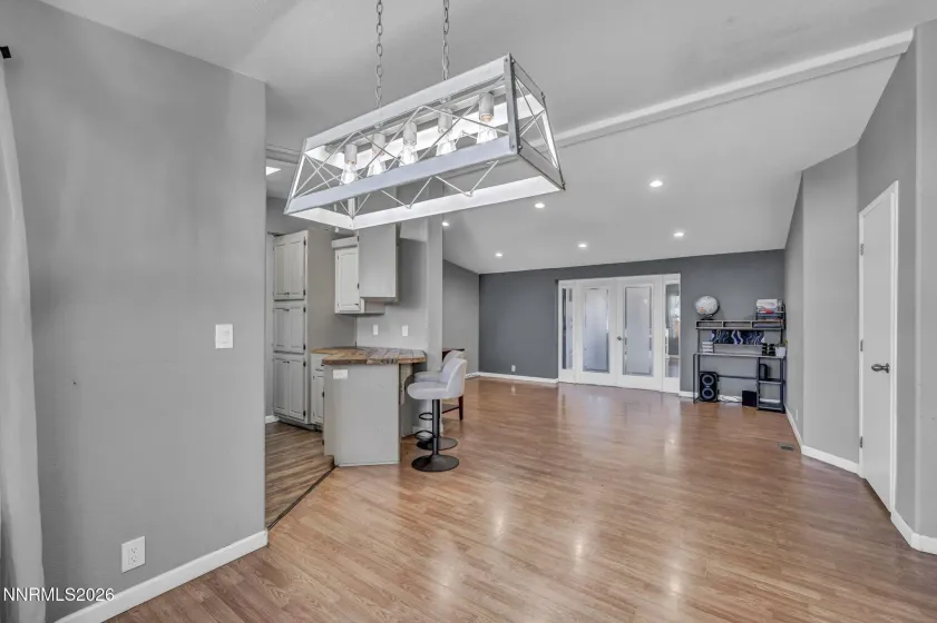 410 Paramount, Reno, Nevada 89506, 3 Bedrooms Bedrooms, ,2 BathroomsBathrooms,Residential,Residential,Paramount,260000637