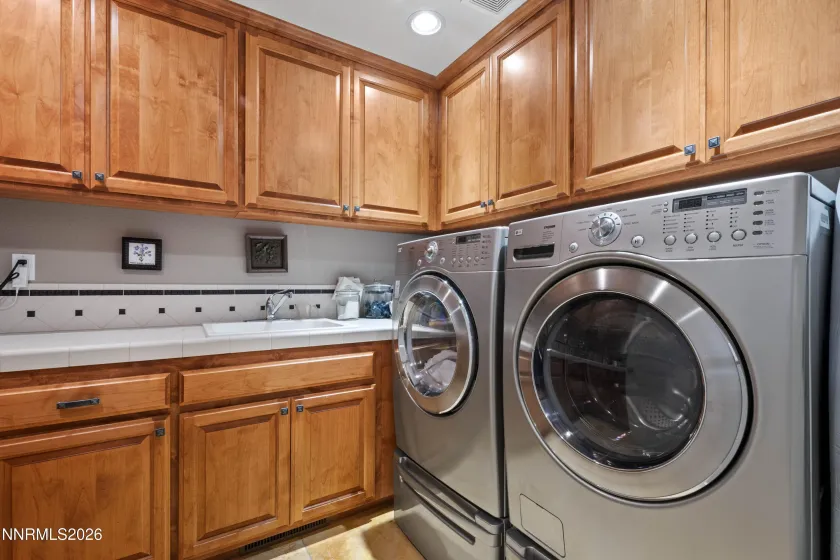 1760 Timaru, Reno, Nevada 89523, 4 Bedrooms Bedrooms, ,4 BathroomsBathrooms,Residential,Residential,Timaru,260000638