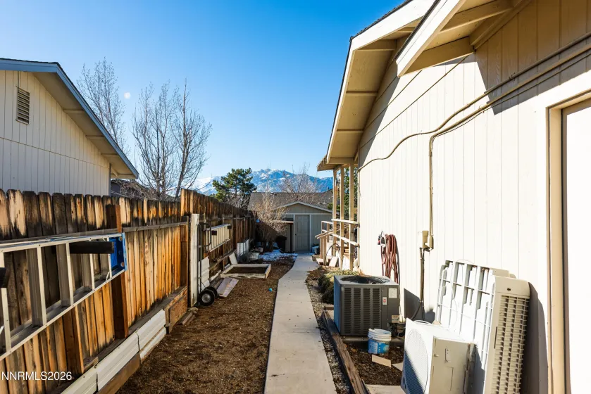 788 Hornet, Gardnerville, Nevada 89460, 3 Bedrooms Bedrooms, ,2 BathroomsBathrooms,Residential,Residential,Hornet,260000640