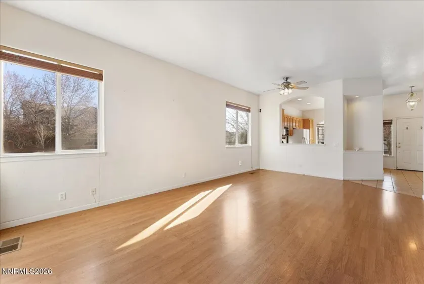 7214 Grand Island, Sparks, Nevada 89436, 3 Bedrooms Bedrooms, ,2 BathroomsBathrooms,Residential,Residential,Grand Island,260000641