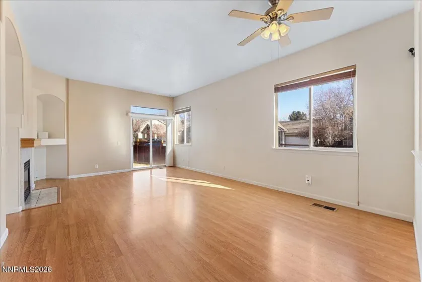 7214 Grand Island, Sparks, Nevada 89436, 3 Bedrooms Bedrooms, ,2 BathroomsBathrooms,Residential,Residential,Grand Island,260000641