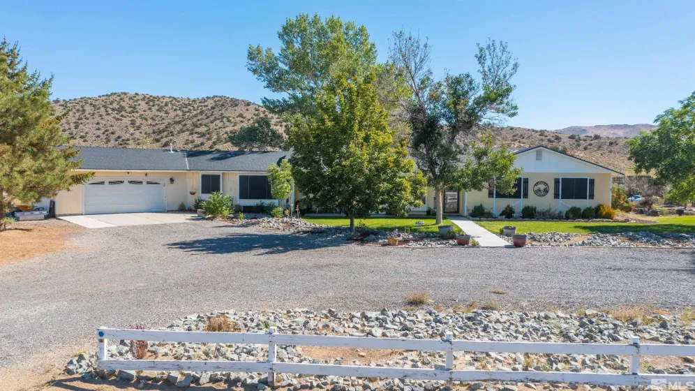 10880 Deodar, Reno, Nevada 89506, 4 Bedrooms Bedrooms, ,2 BathroomsBathrooms,Residential,Residential,Deodar,260000644