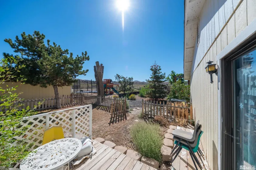 10880 Deodar, Reno, Nevada 89506, 4 Bedrooms Bedrooms, ,2 BathroomsBathrooms,Residential,Residential,Deodar,260000644