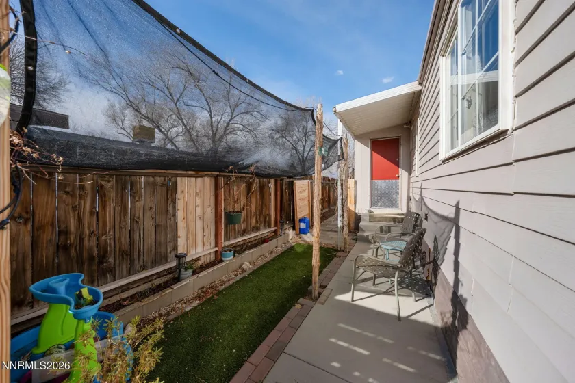 220 Aristocrat, Reno, Nevada 89506, 3 Bedrooms Bedrooms, ,2 BathroomsBathrooms,Residential,Residential,Aristocrat,260000645