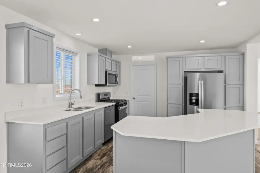 2770 Fir, Silver Springs, Nevada 89429, 3 Bedrooms Bedrooms, ,2 BathroomsBathrooms,Residential,Residential,Fir,260000646