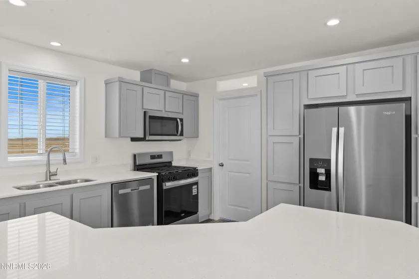 2770 Fir, Silver Springs, Nevada 89429, 3 Bedrooms Bedrooms, ,2 BathroomsBathrooms,Residential,Residential,Fir,260000646