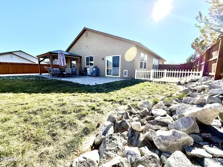 164 Royal Oaks, Fernley, Nevada 89408, 3 Bedrooms Bedrooms, ,2 BathroomsBathrooms,Residential,Residential,Royal Oaks,260000647