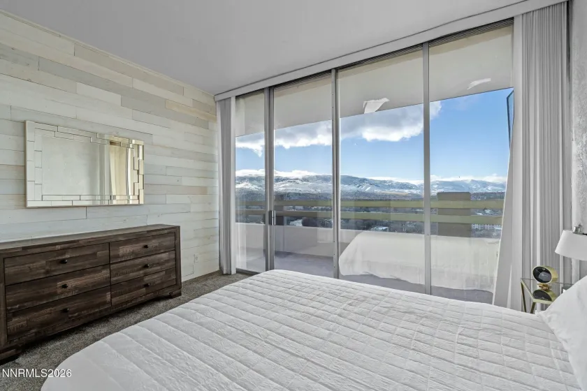 100 Arlington, Reno, Nevada 89501, 1 Bedroom Bedrooms, ,2 BathroomsBathrooms,Residential,Residential,Arlington,260000649