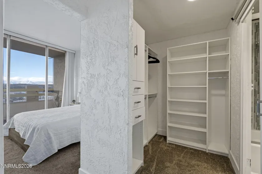 100 Arlington, Reno, Nevada 89501, 1 Bedroom Bedrooms, ,2 BathroomsBathrooms,Residential,Residential,Arlington,260000649