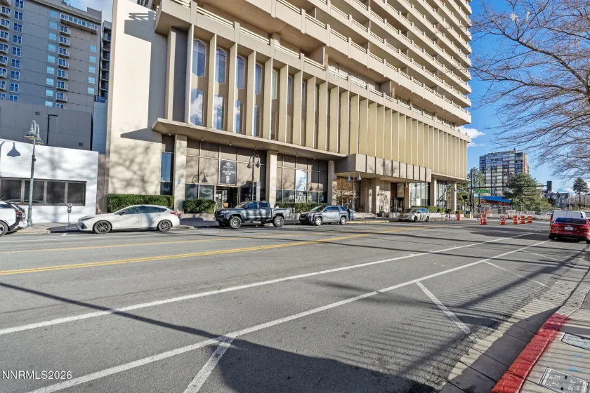 100 Arlington, Reno, Nevada 89501, 1 Bedroom Bedrooms, ,2 BathroomsBathrooms,Residential,Residential,Arlington,260000649