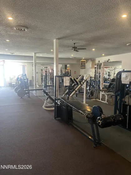 565 E, Hawthorne, Nevada 89415, ,Commercial Sale,Residential,E,260000651