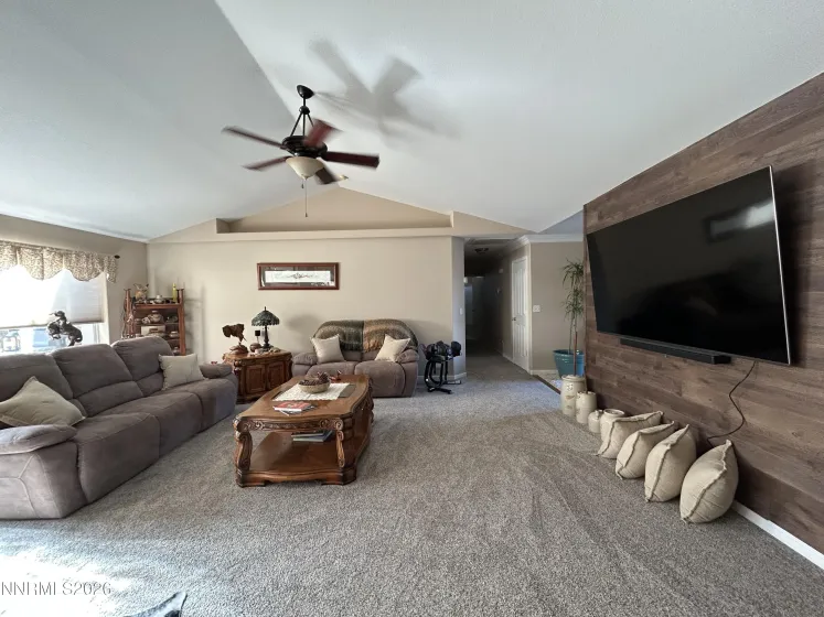 1971 One Iron, Fernley, Nevada 89408, 3 Bedrooms Bedrooms, ,2 BathroomsBathrooms,Residential,Residential,One Iron,260000652