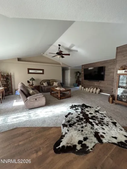 1971 One Iron, Fernley, Nevada 89408, 3 Bedrooms Bedrooms, ,2 BathroomsBathrooms,Residential,Residential,One Iron,260000652