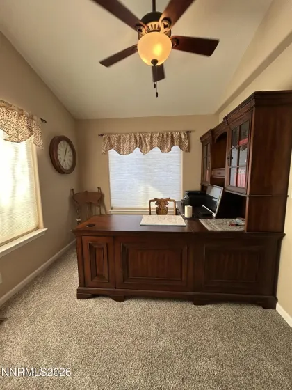 Garden tub for soaking