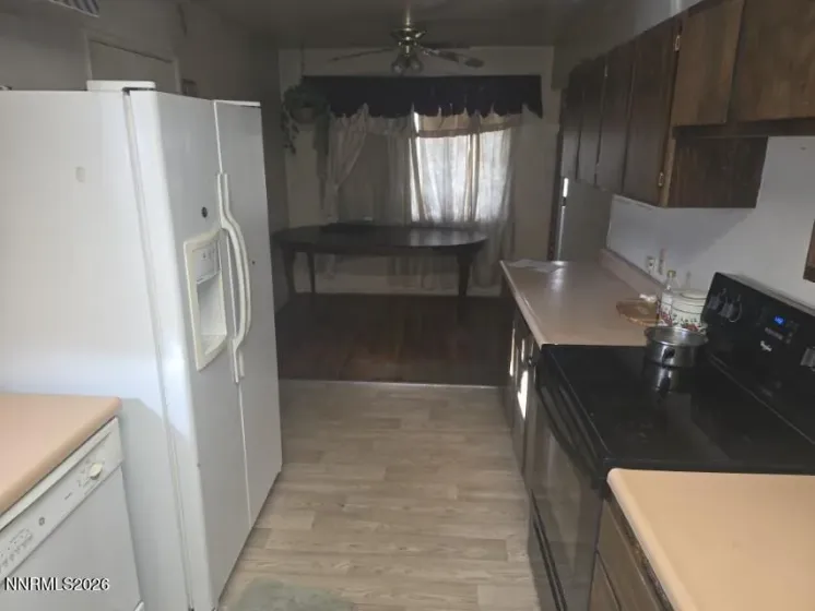 1005 4th, Carson City, Nevada 89703, 3 Bedrooms Bedrooms, ,2 BathroomsBathrooms,Residential,Residential,4th,260000655