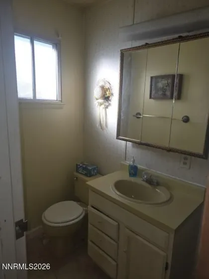 1005 4th, Carson City, Nevada 89703, 3 Bedrooms Bedrooms, ,2 BathroomsBathrooms,Residential,Residential,4th,260000655